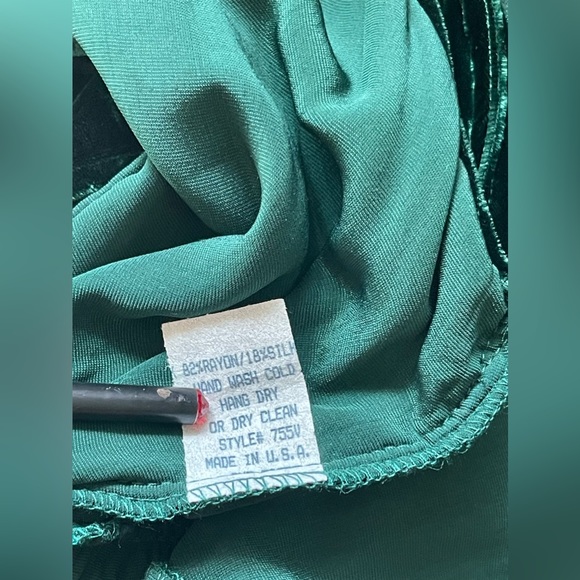 Vintage Emerald Velour Dress S-M - Picture 10 of 10